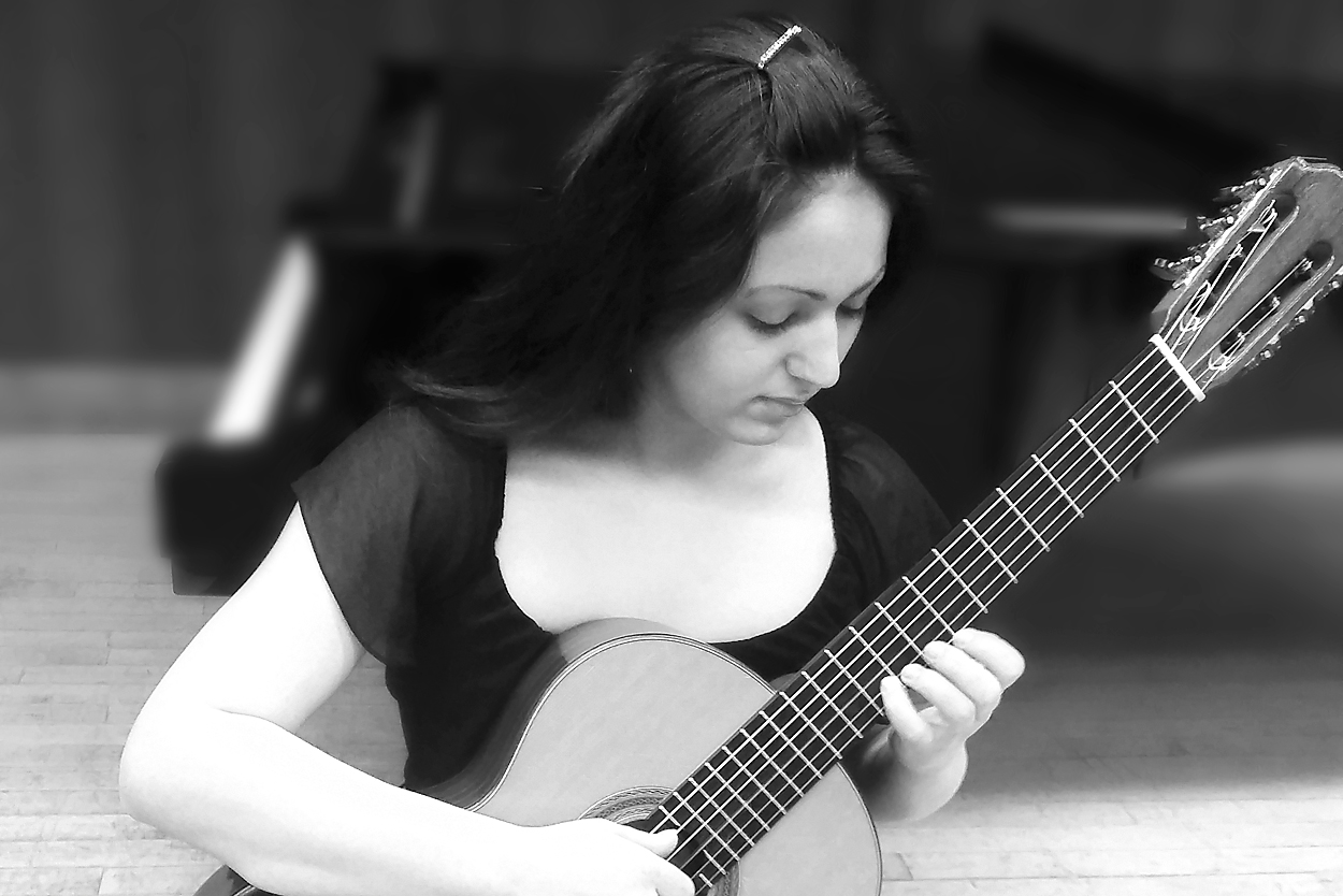 Alberta at the Cloisters Guitar Marathon.